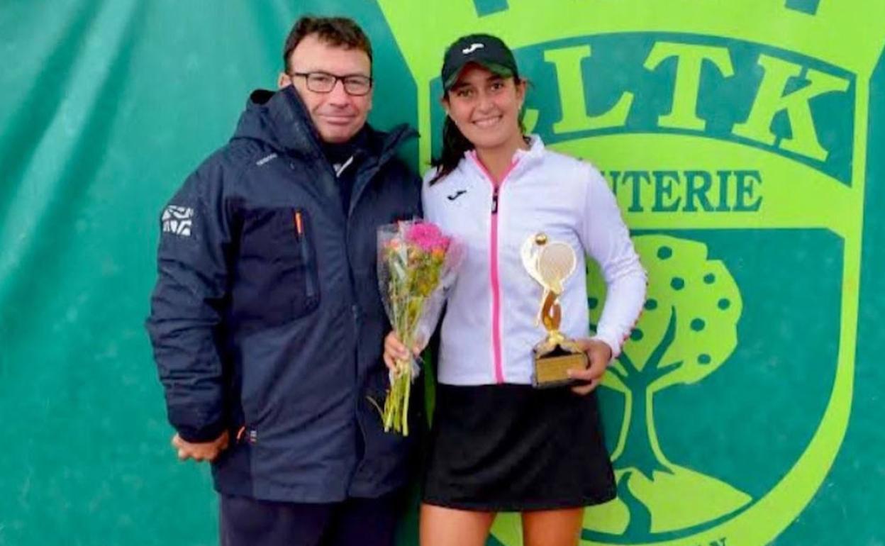 Leyre Romero, tras su último torneo ganado hasta ahora, en la República Checa. 