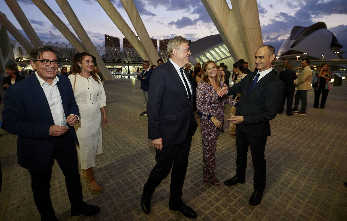 A la izquierda, el secretario autonómico de Promoción, Alfred Boix.