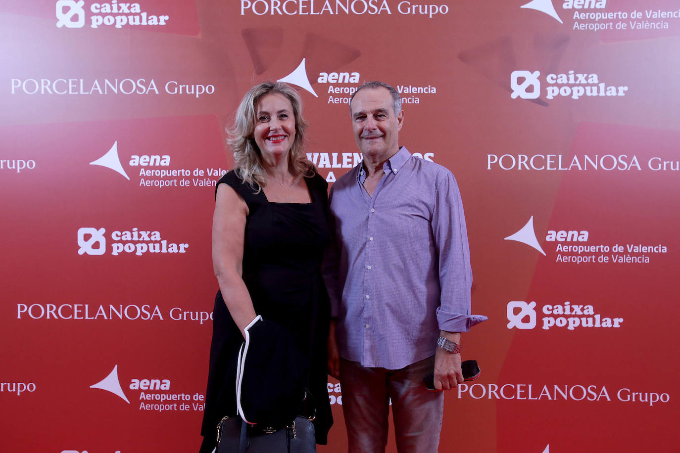 Fredi, expilotari y director del trinquete Pelayo, con Rosa Llorens, su mujer.