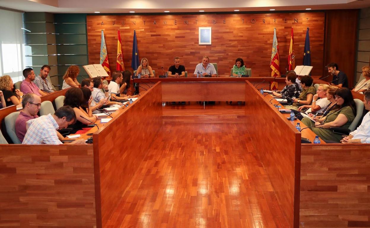 La reunión de Consell Escolar Municipal. 