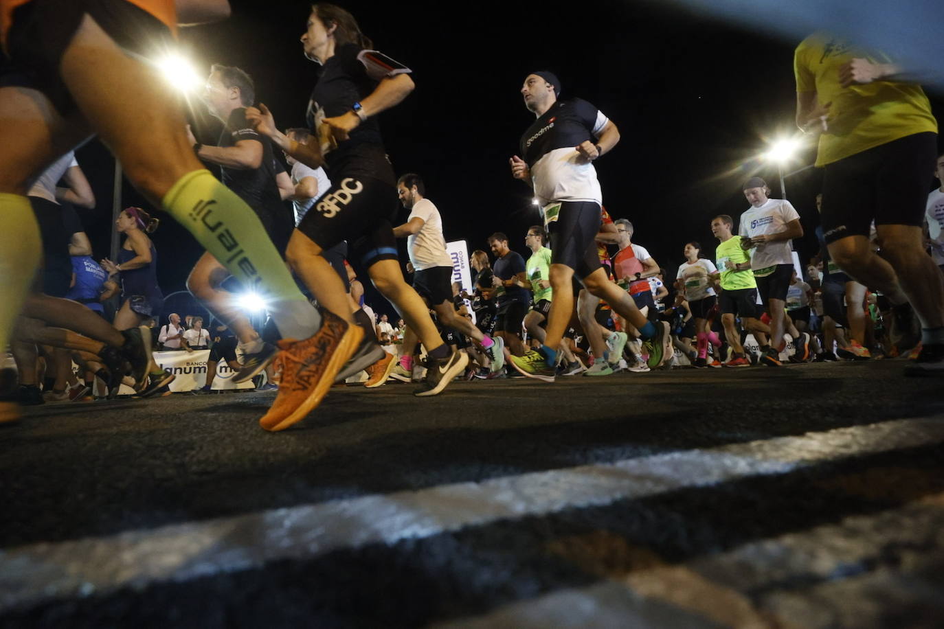 Fotos: Valencia celebra su 15K nocturna 2022
