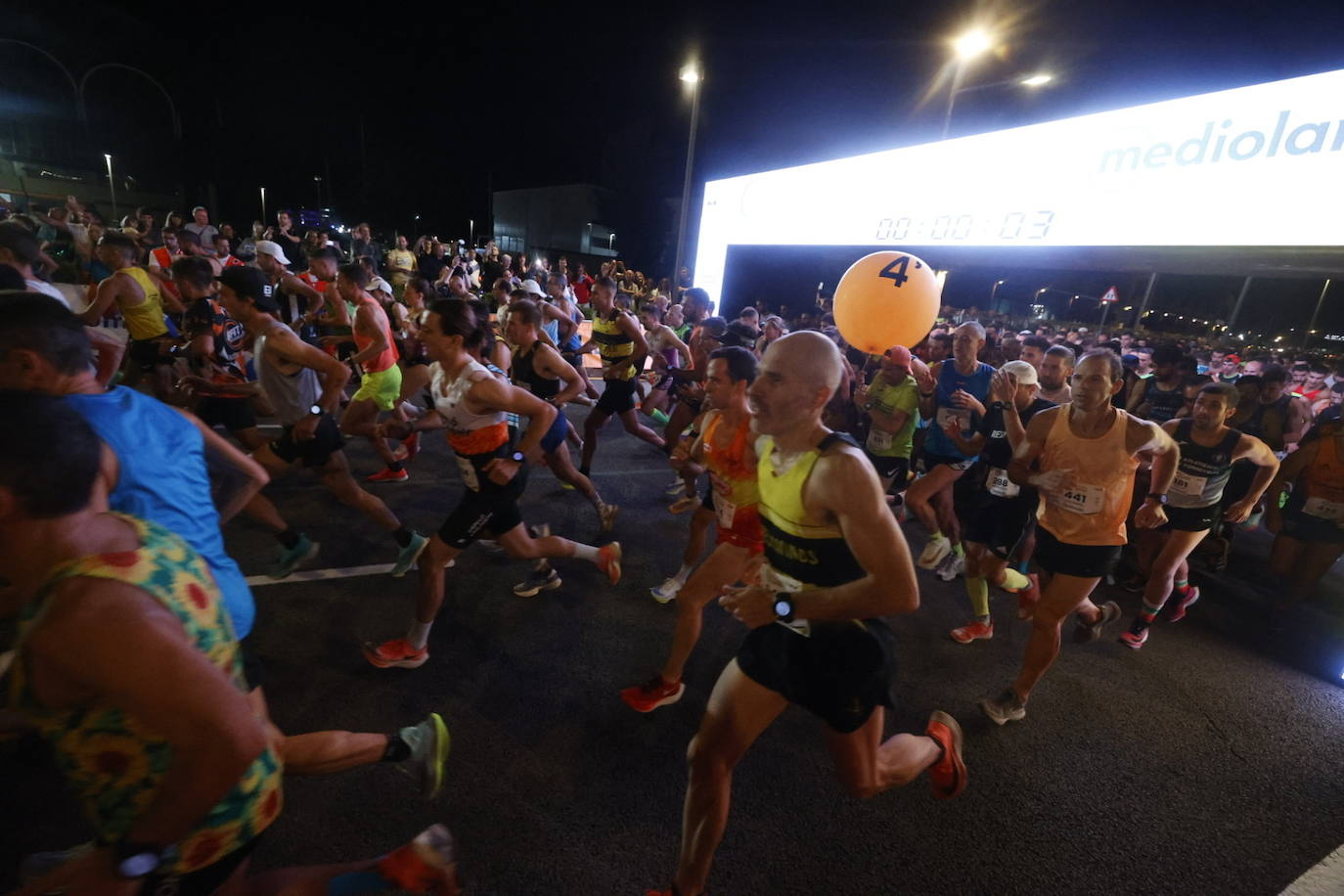 Fotos: Valencia celebra su 15K nocturna 2022
