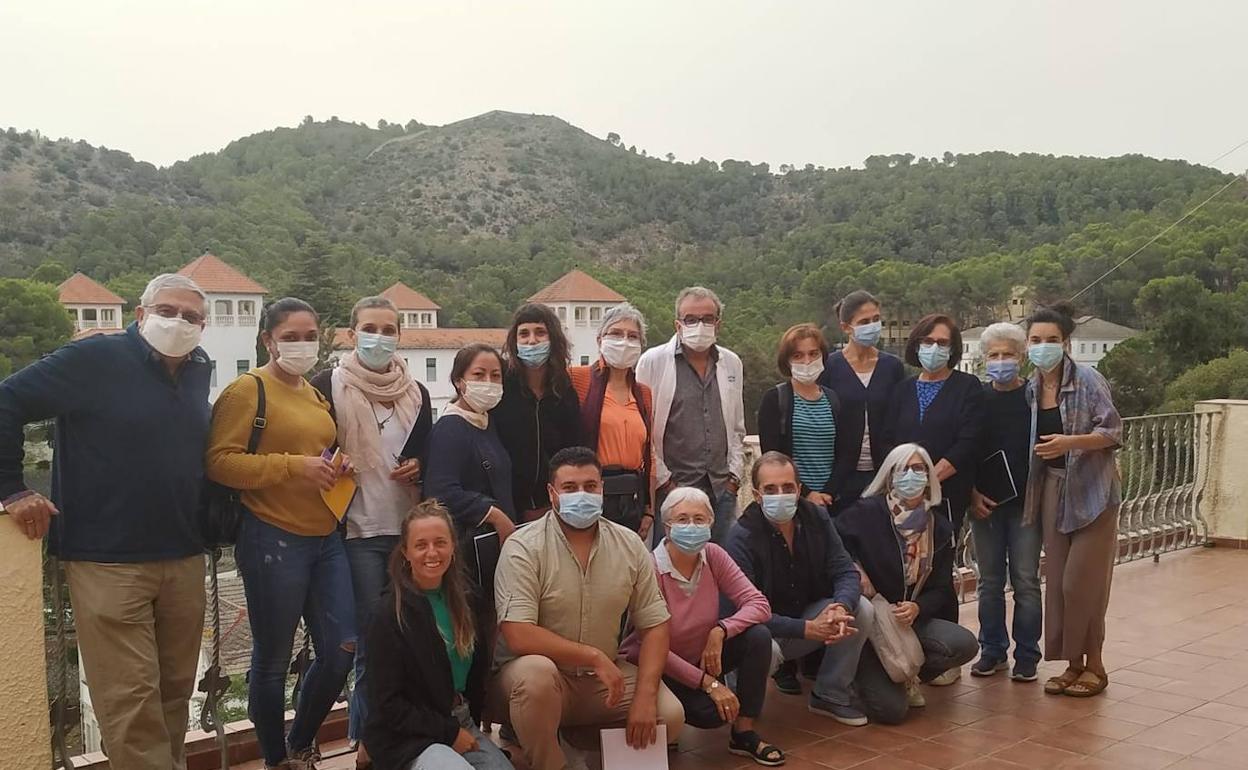 Los participantes en el curso de formación en el sanatorio de Fontilles. 