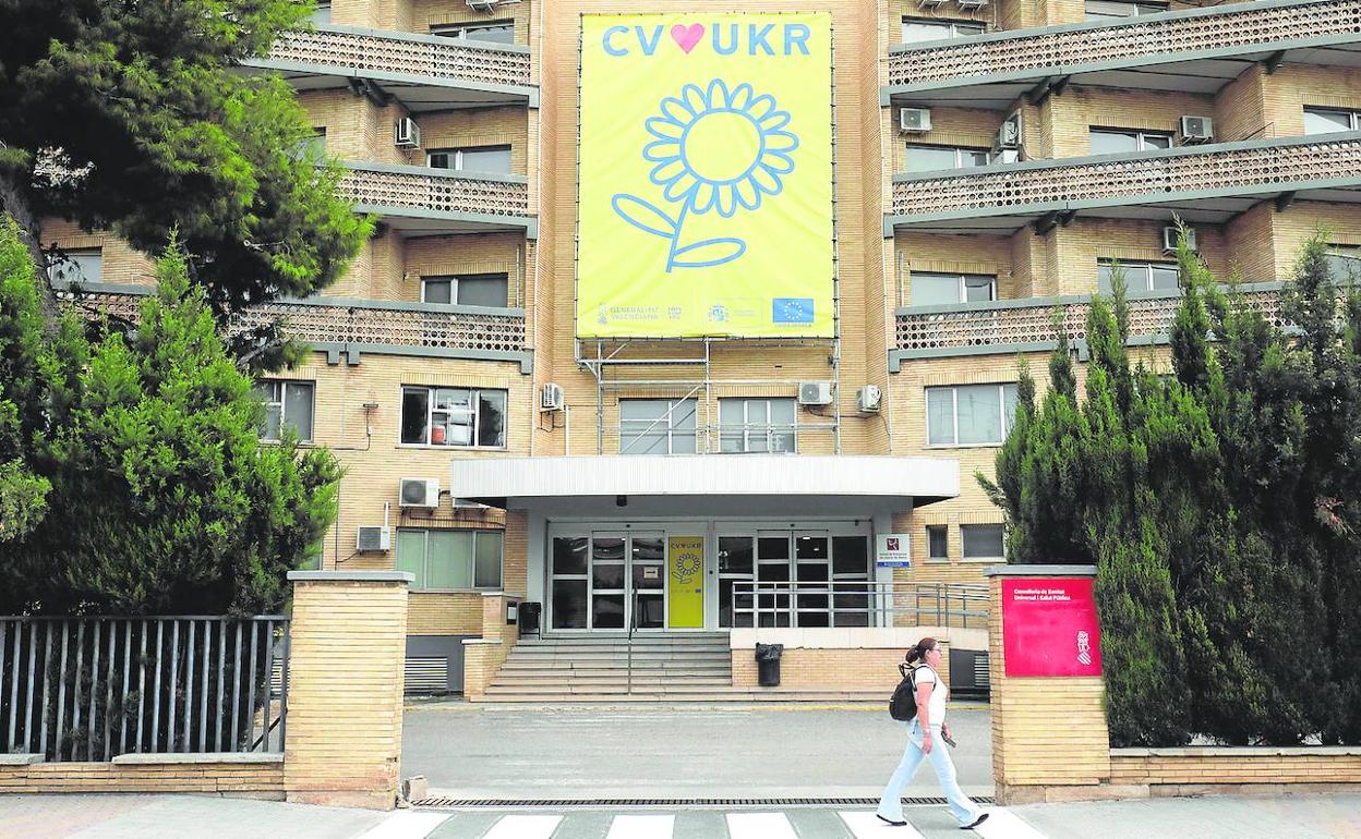 La antigua escuela de enfermería del viejo hospital La Fe de Valencia que acogió de manera temporal a los refugiados. 