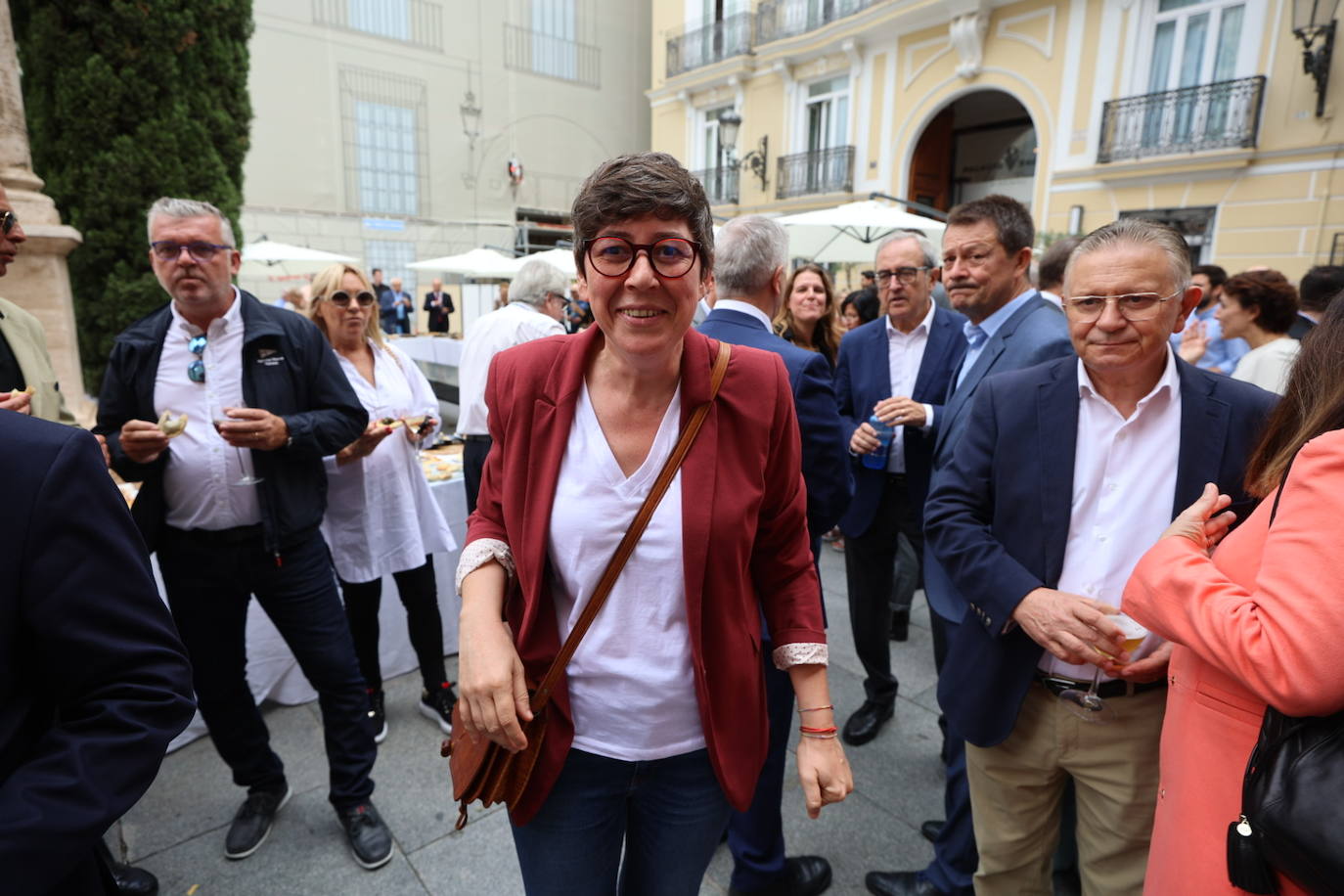 Los invitados pertenecen a diferentes ámbitos de la sociedad valenciana. 