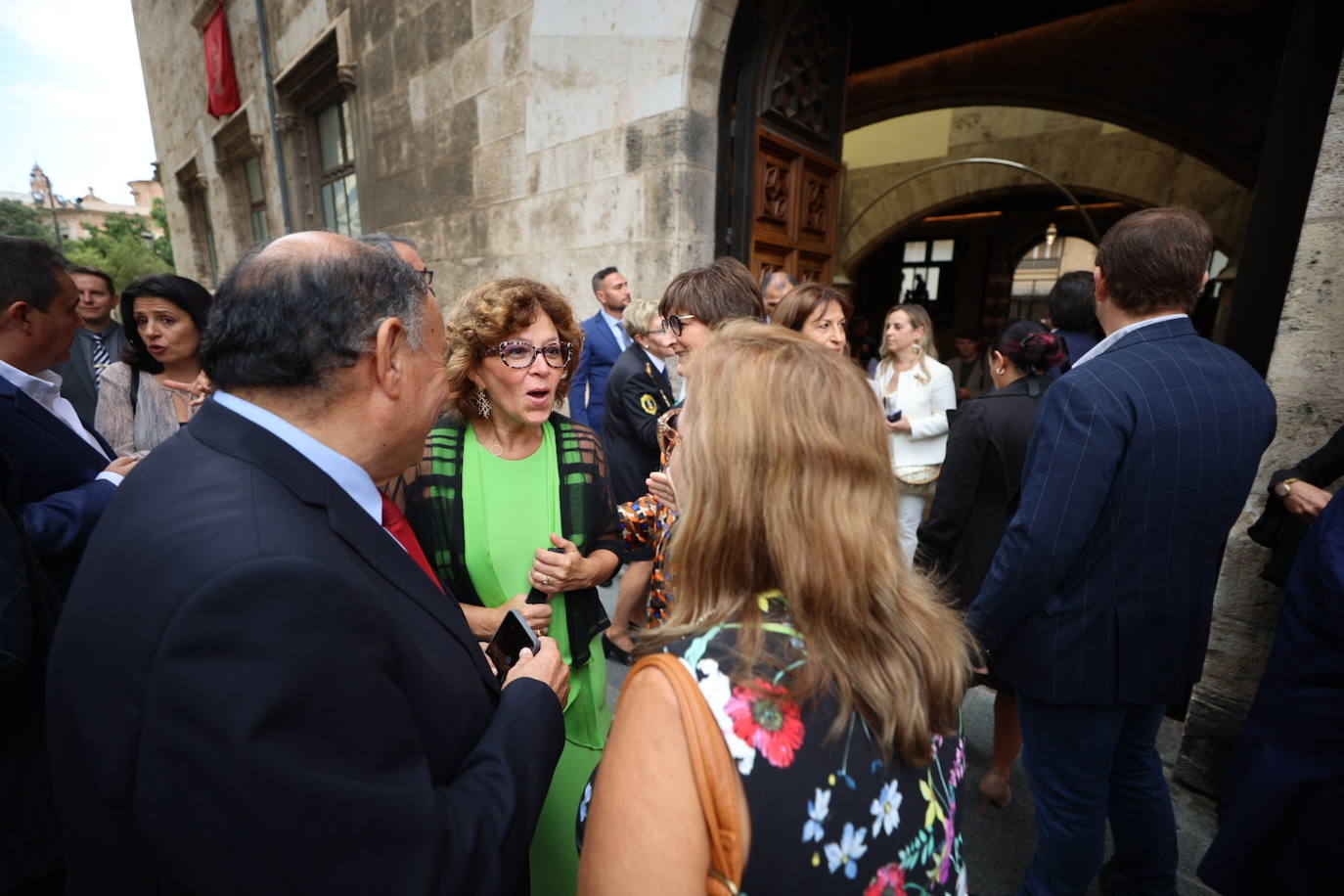 Los invitados pertenecen a diferentes ámbitos de la sociedad valenciana. 