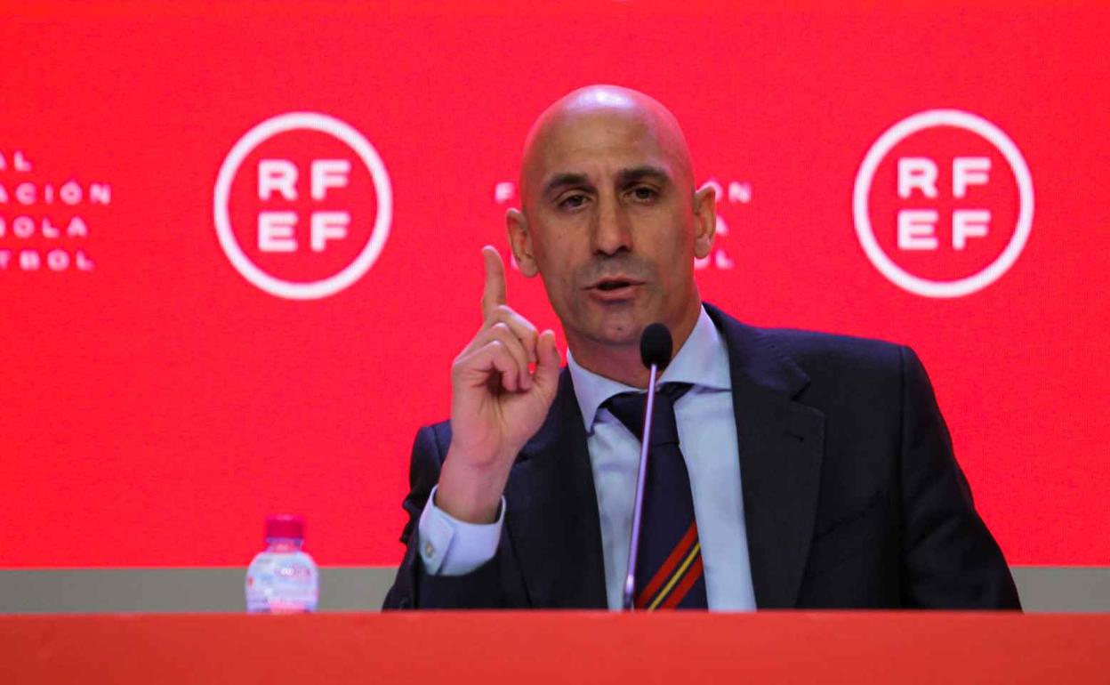 Rubiales, en una rueda de prensa. 