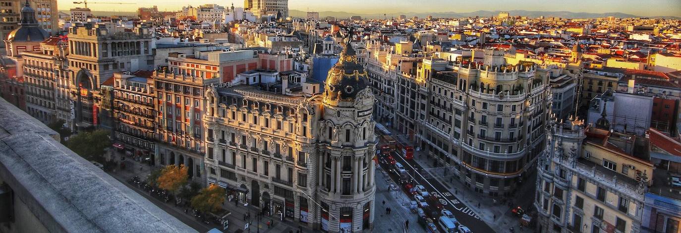 Y la medalla de bronce se la lleva otra ciudad española, pero esta vez es la capital. Además de ocupar el primer puesto en cuanto a la mejor ciudad para viajes multigeneracionales, Madrid también ocupa el tercer lugar en cuanto a visitas de los millenials. ¿Y por qué este grupo demográfico en concreto?