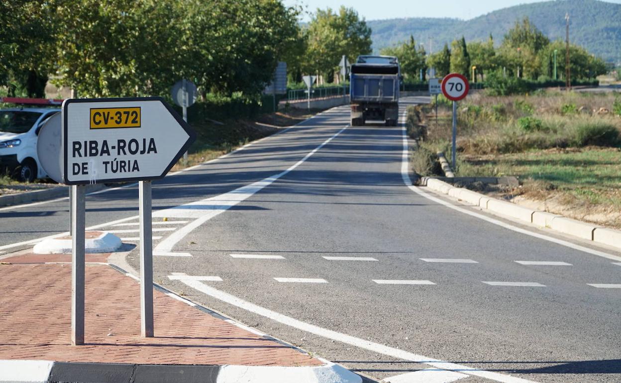 Carretera CV-372, propiedad de la Diputación. 