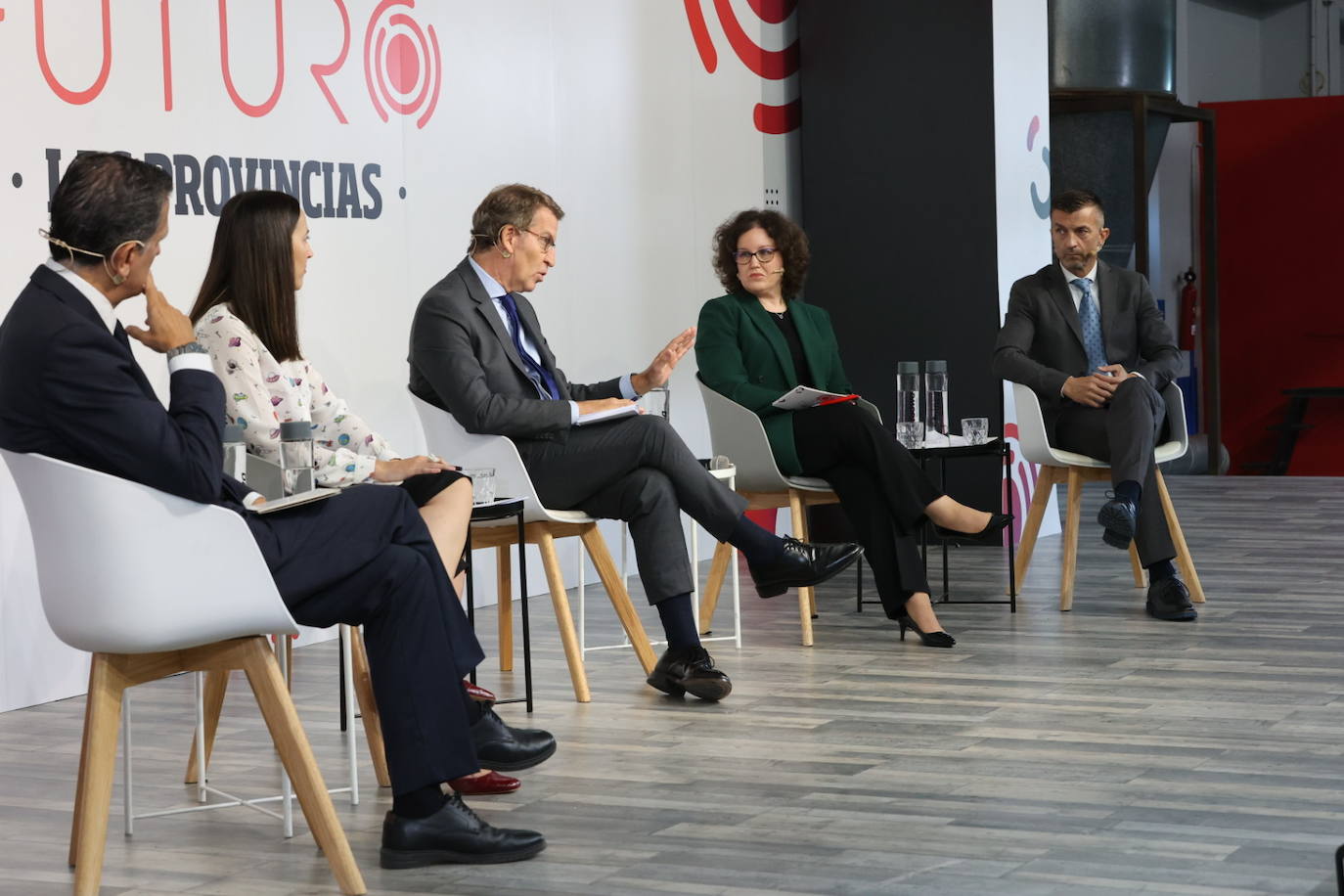 Fotos: Las imágenes del encuentro con Alberto Núñez Feijóo en LAS PROVINCIAS