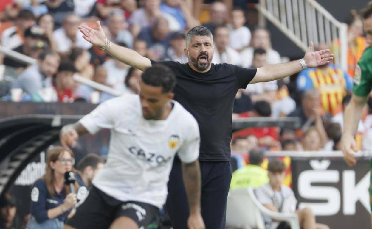 Gattuso, contra el Elche.