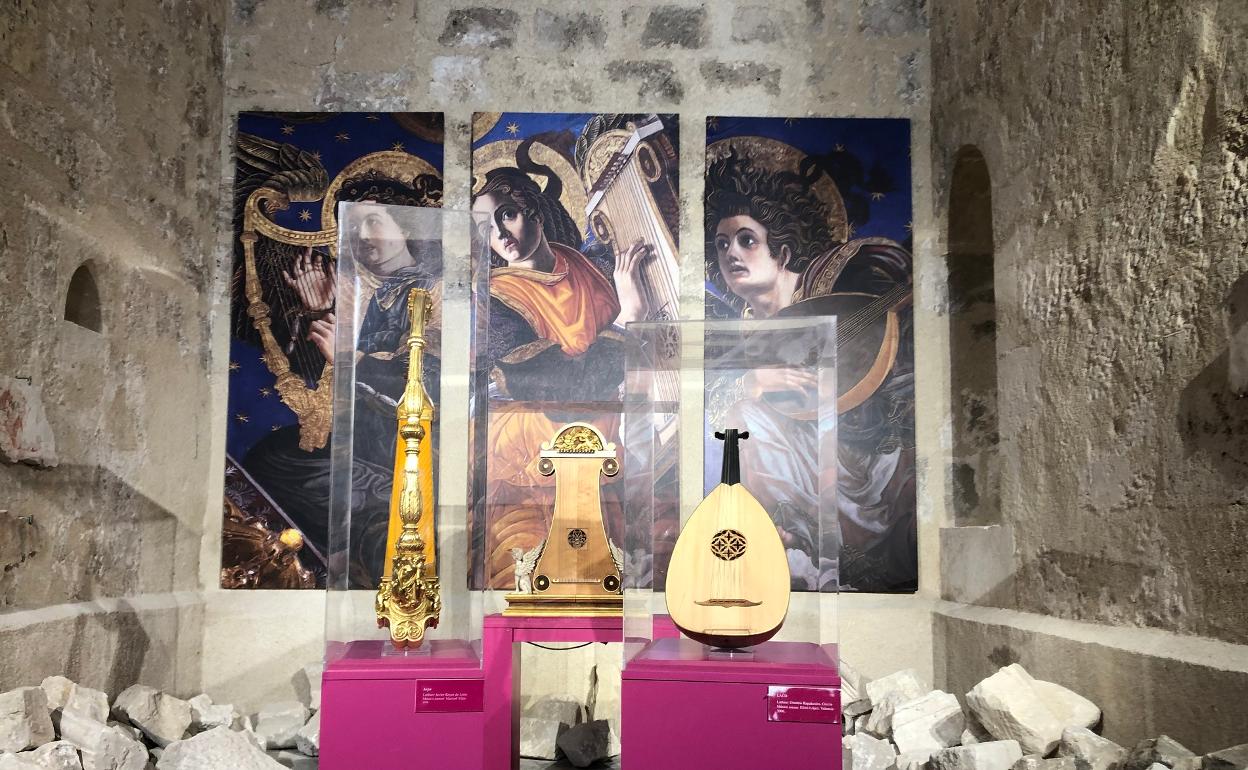 Algunos de los instrumentos de la exposición que se puede ver en Sant Domènec. 