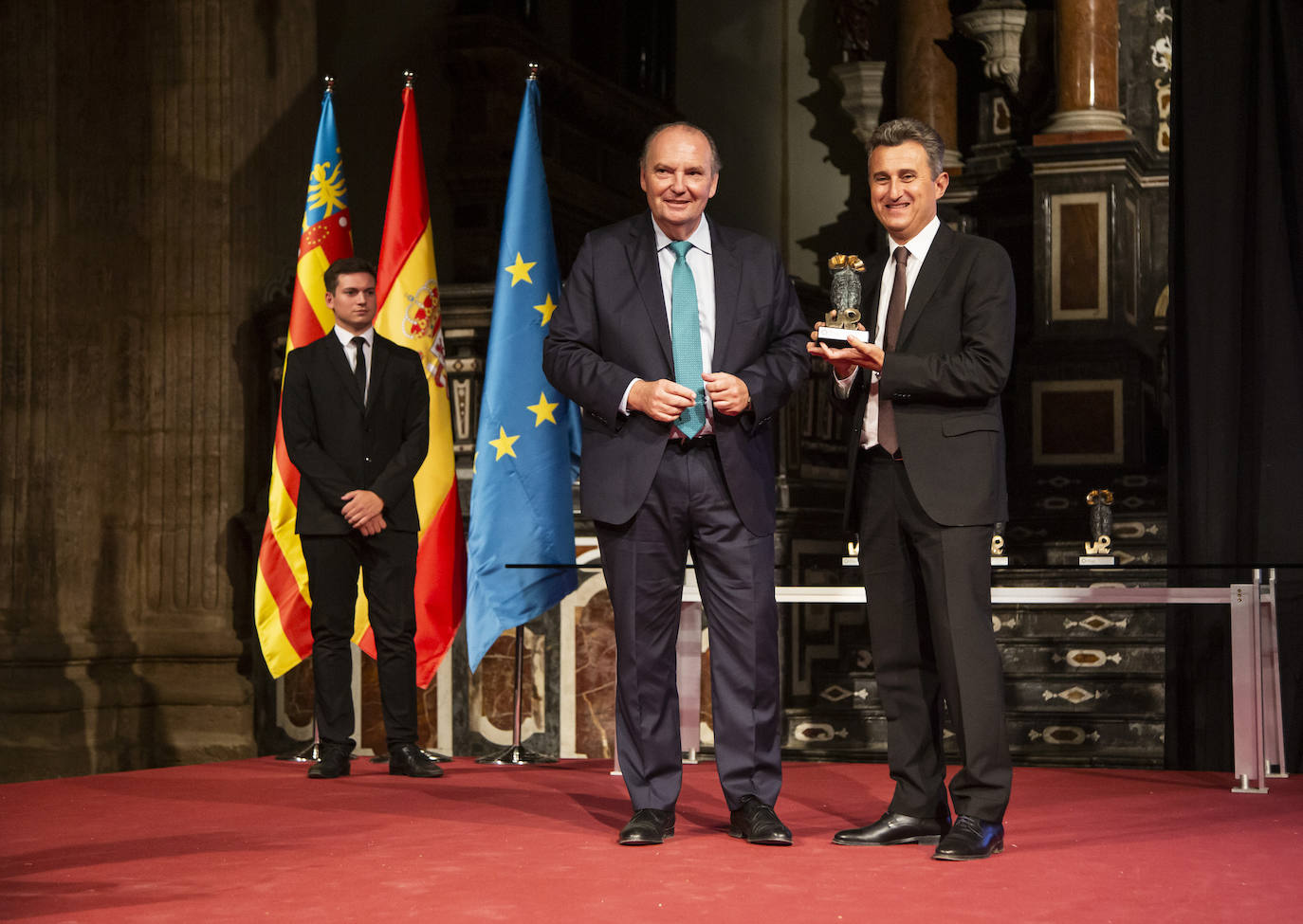 Acto de entrega de los VIII Premios a la Excelencia de Unión Profesionales de Valencia.