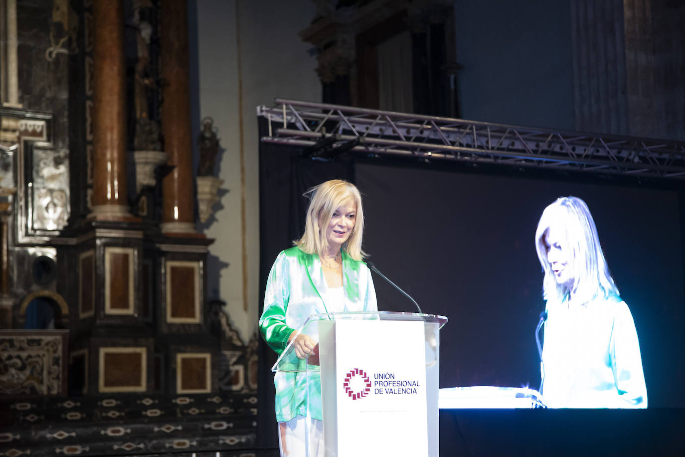 Acto de entrega de los VIII Premios a la Excelencia de Unión Profesionales de Valencia.