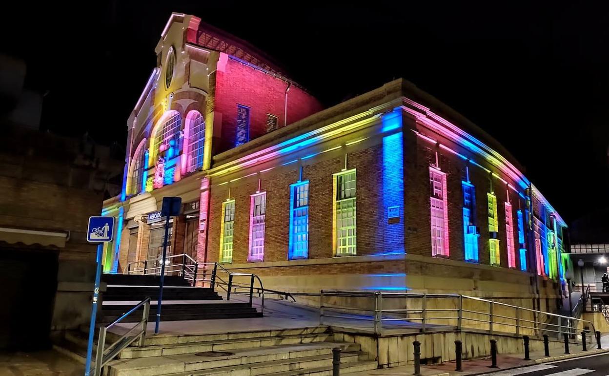 Pruebas de iluminación en el Mercado Central de Alicante. 