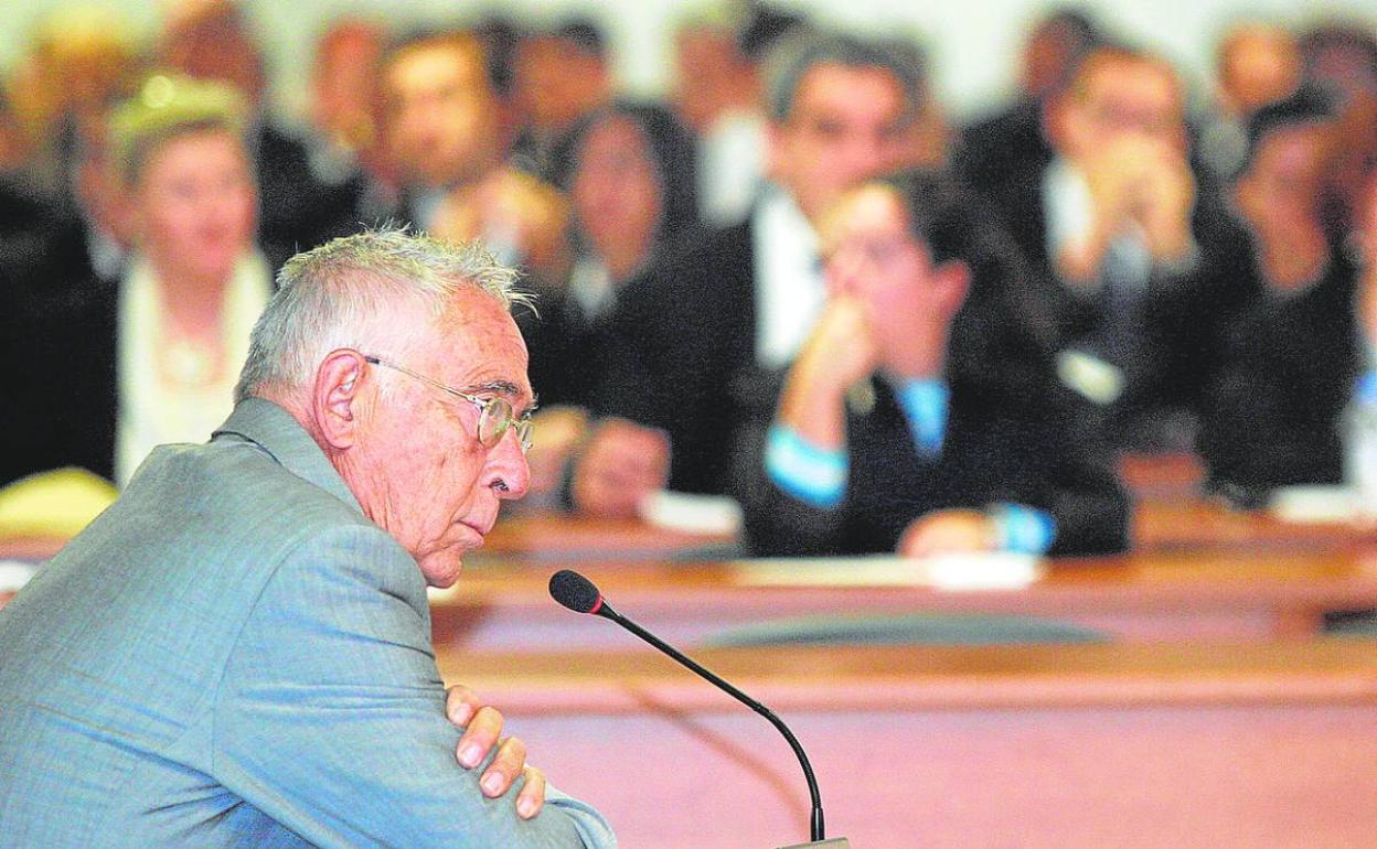 Juan Maeso, en una de las sesiones del juicio celebrado en la Ciudad de la Justicia que se prolongó durante meses. 