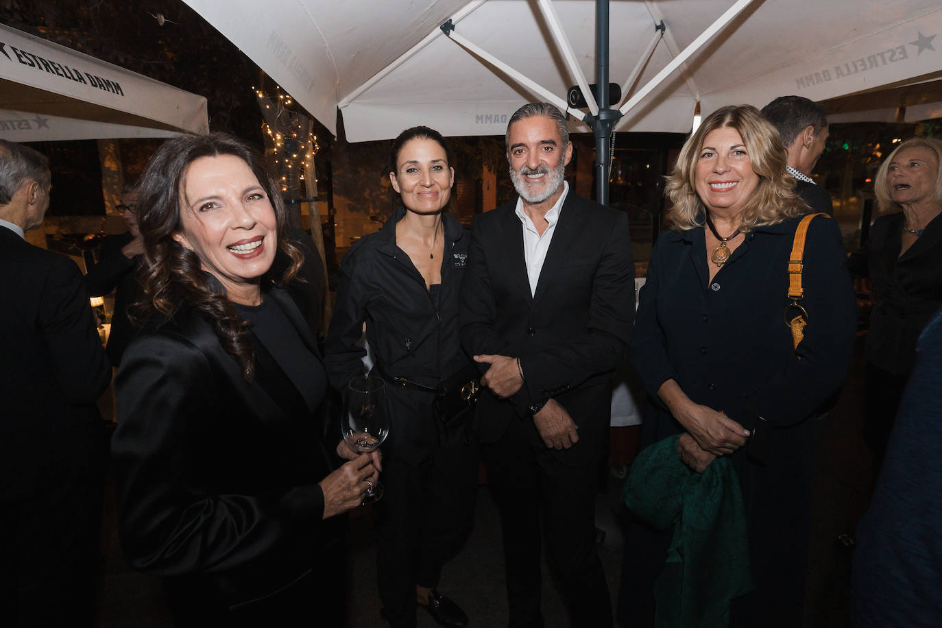 Cuchita Lluch, Raquel Giménez, Carlos Bosch y Carmen Valiño en el homenaje a García-Calvo.