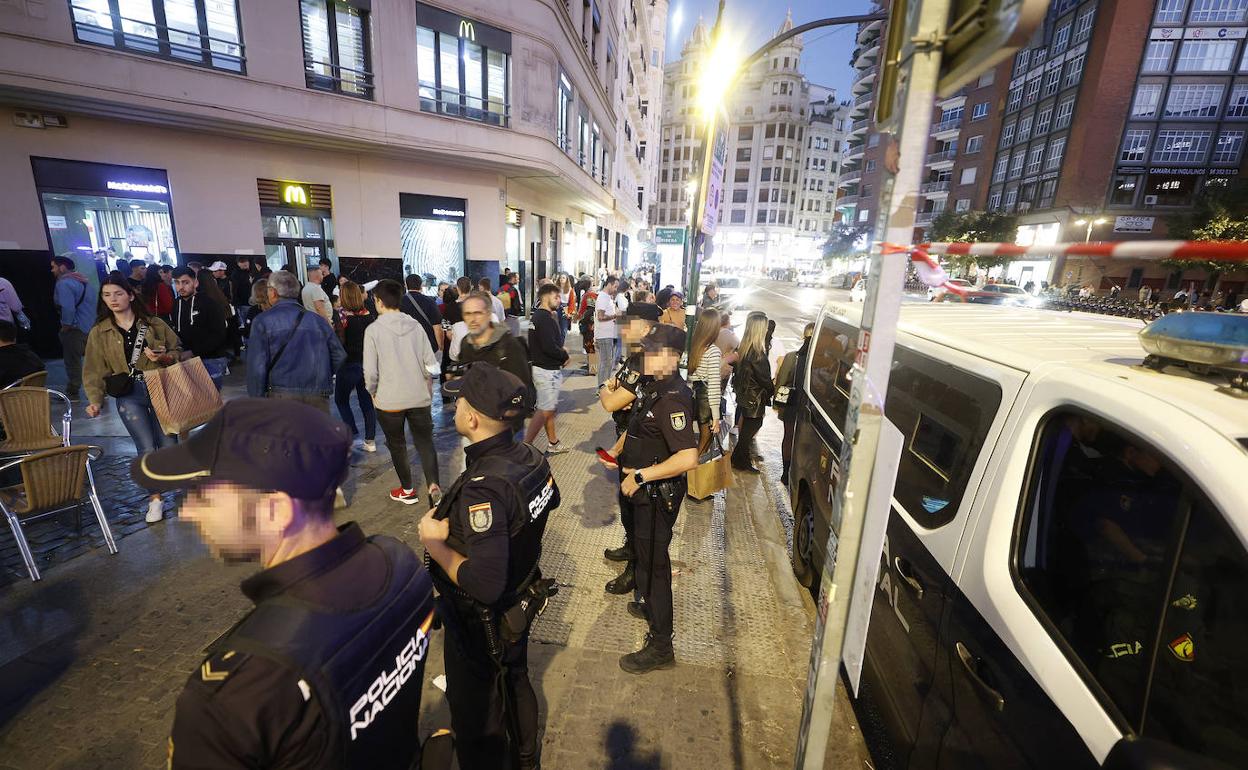 Despliegue policial en Valencia.