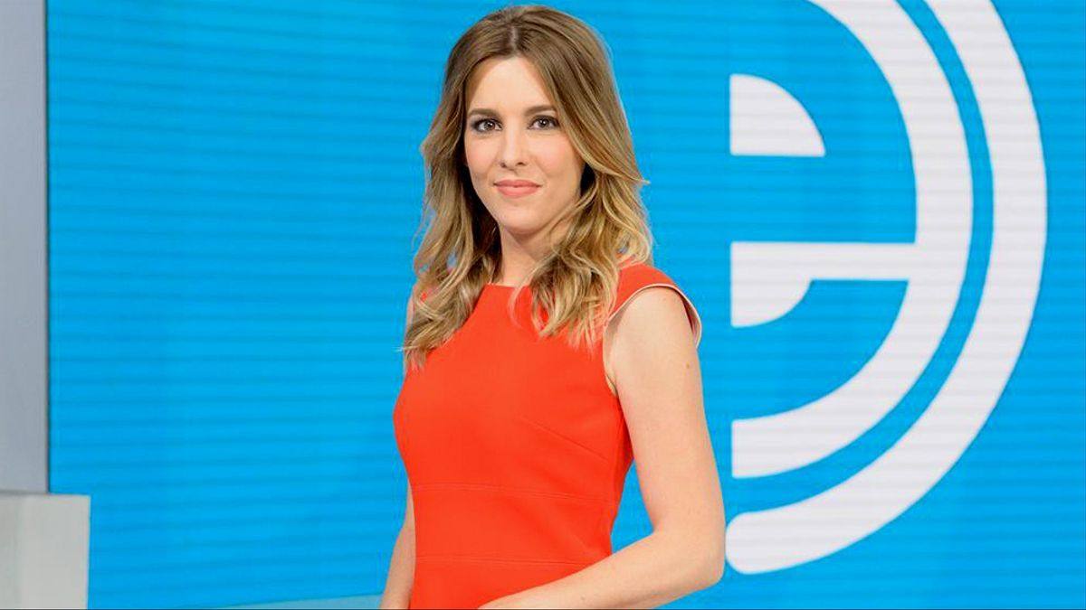 Ana Ibáñez en el plató de España Directo