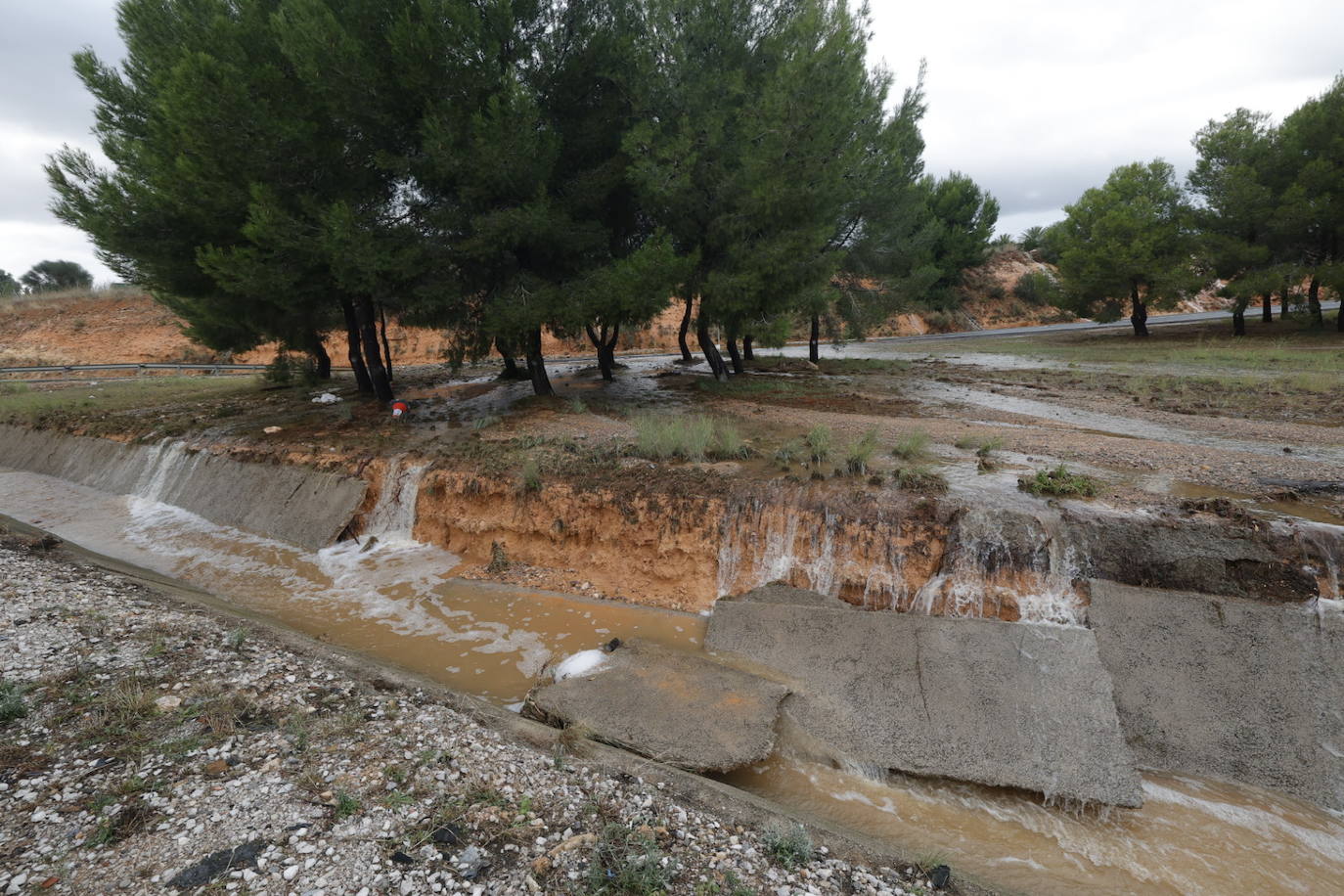 Fotos: Las tormentas torrenciales colapsan la Comunitat