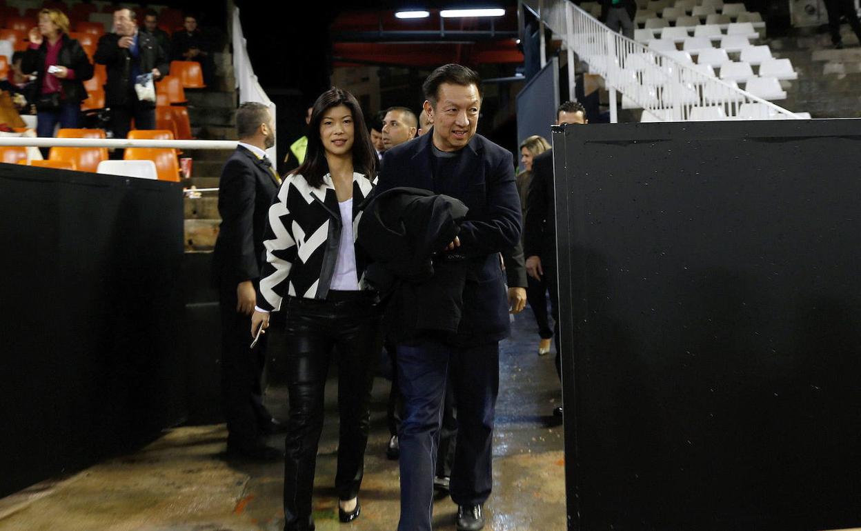 Peter Lim, en el estadio de Mestalla.