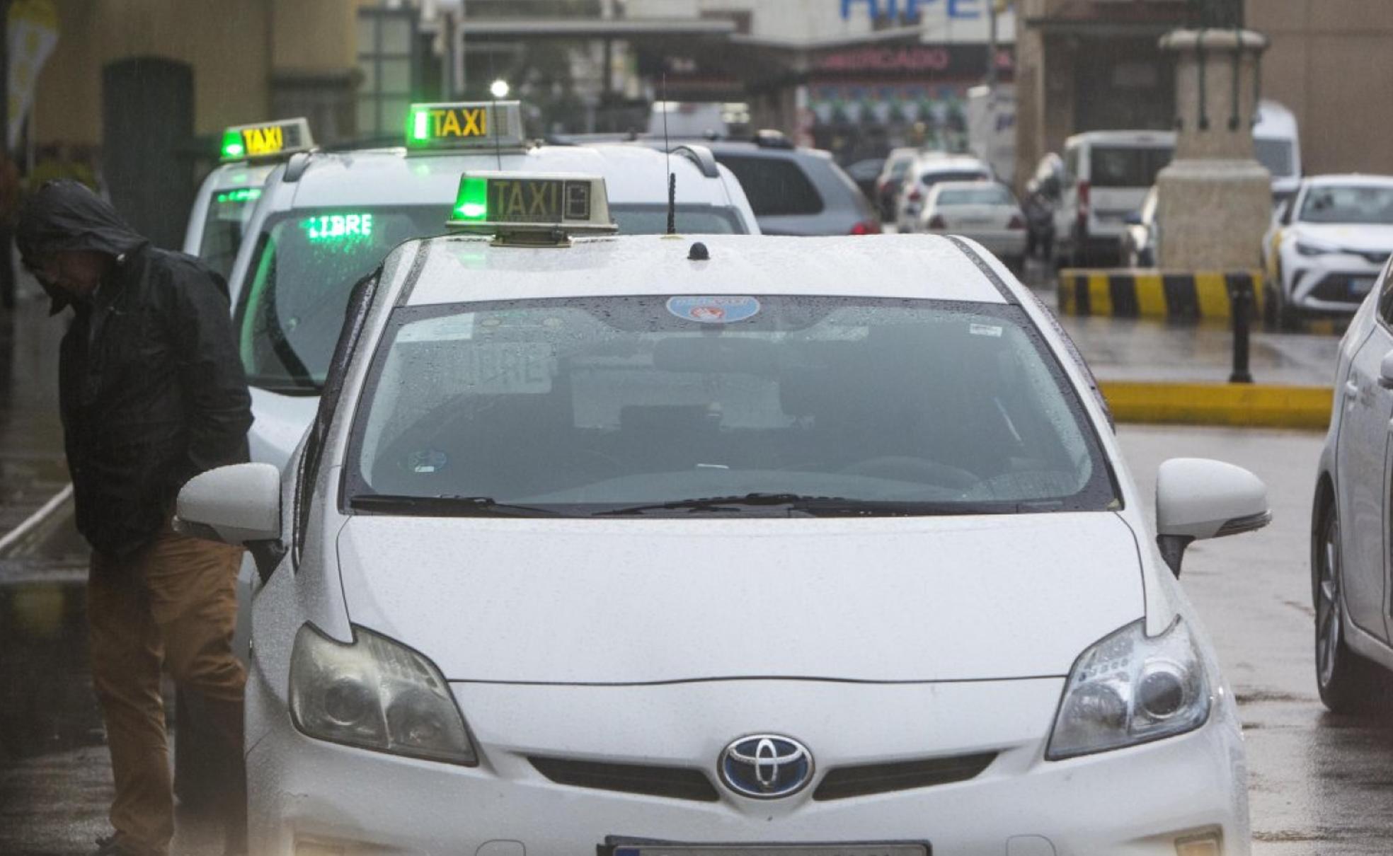 Parada de taxis en Valencia. 