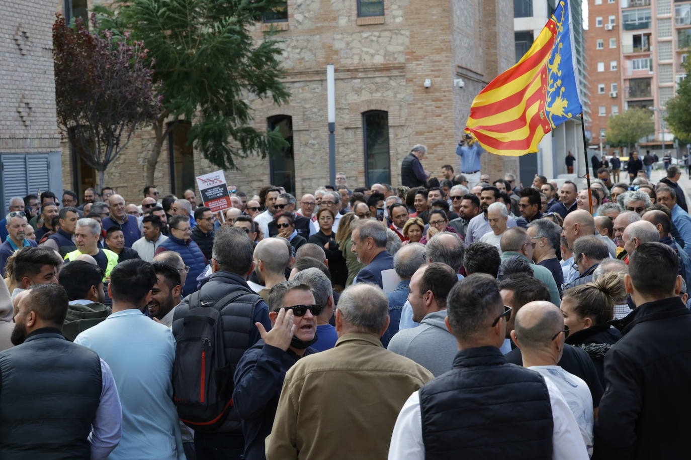 Fotos: Protesta de los taxistas en Valencia