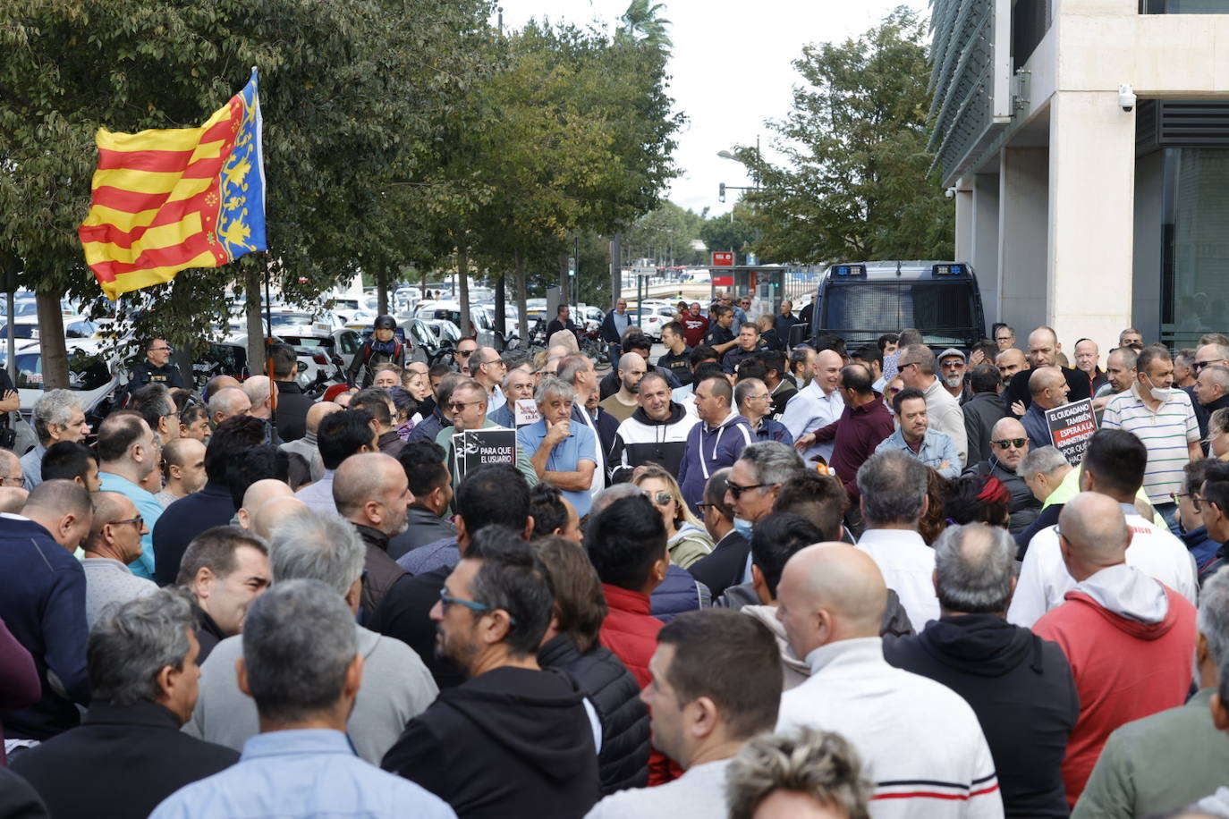 Fotos: Protesta de los taxistas en Valencia