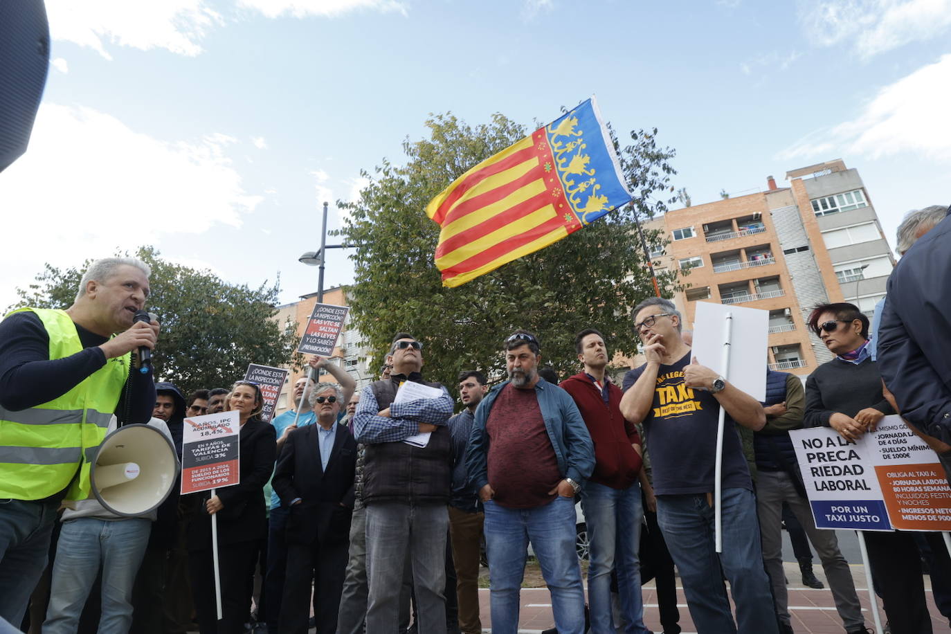 Fotos: Protesta de los taxistas en Valencia