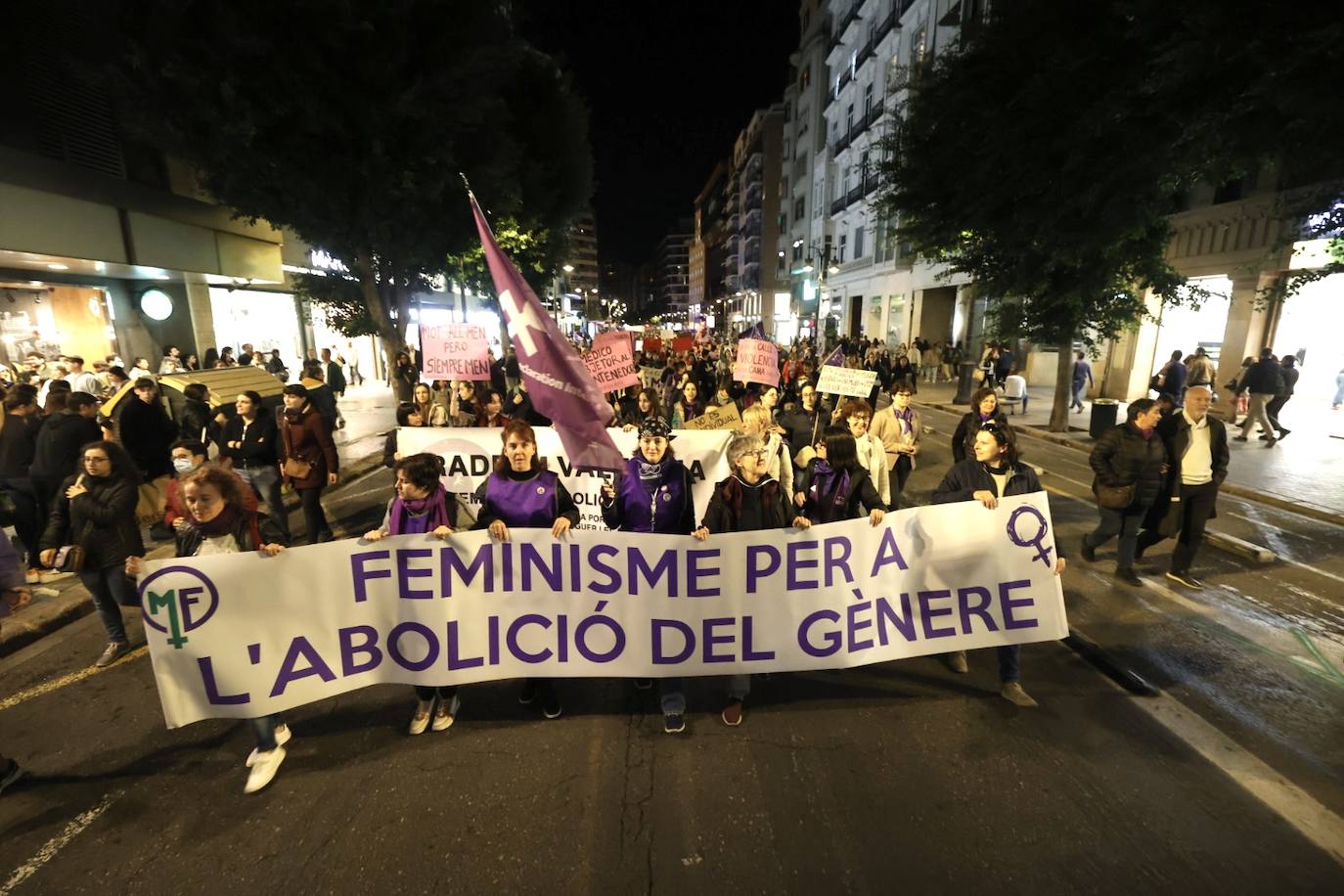 Fotos: Así ha sido la manifestación del 25N en Valencia