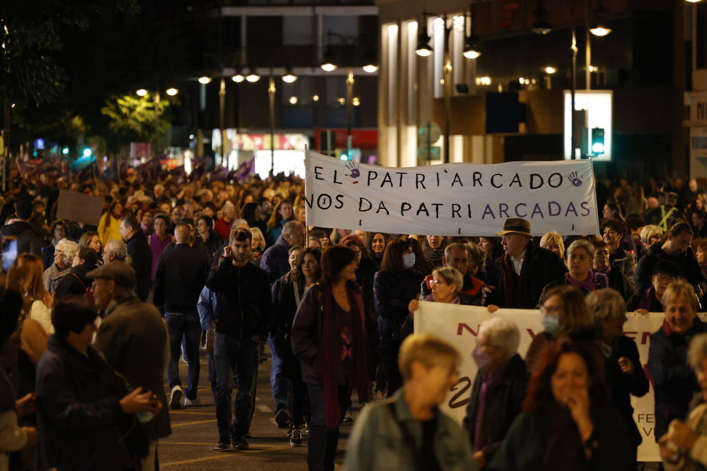 Fotos: Así ha sido la manifestación del 25N en Valencia