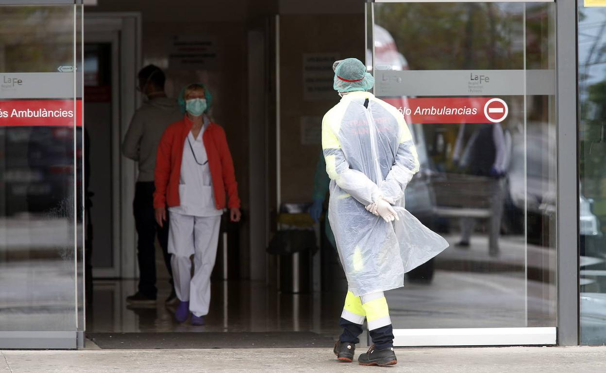 Profesionales sanitarios en Valencia.