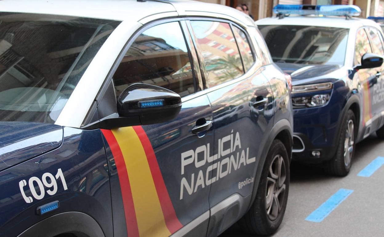 Vehículos de la Policía Nacional.