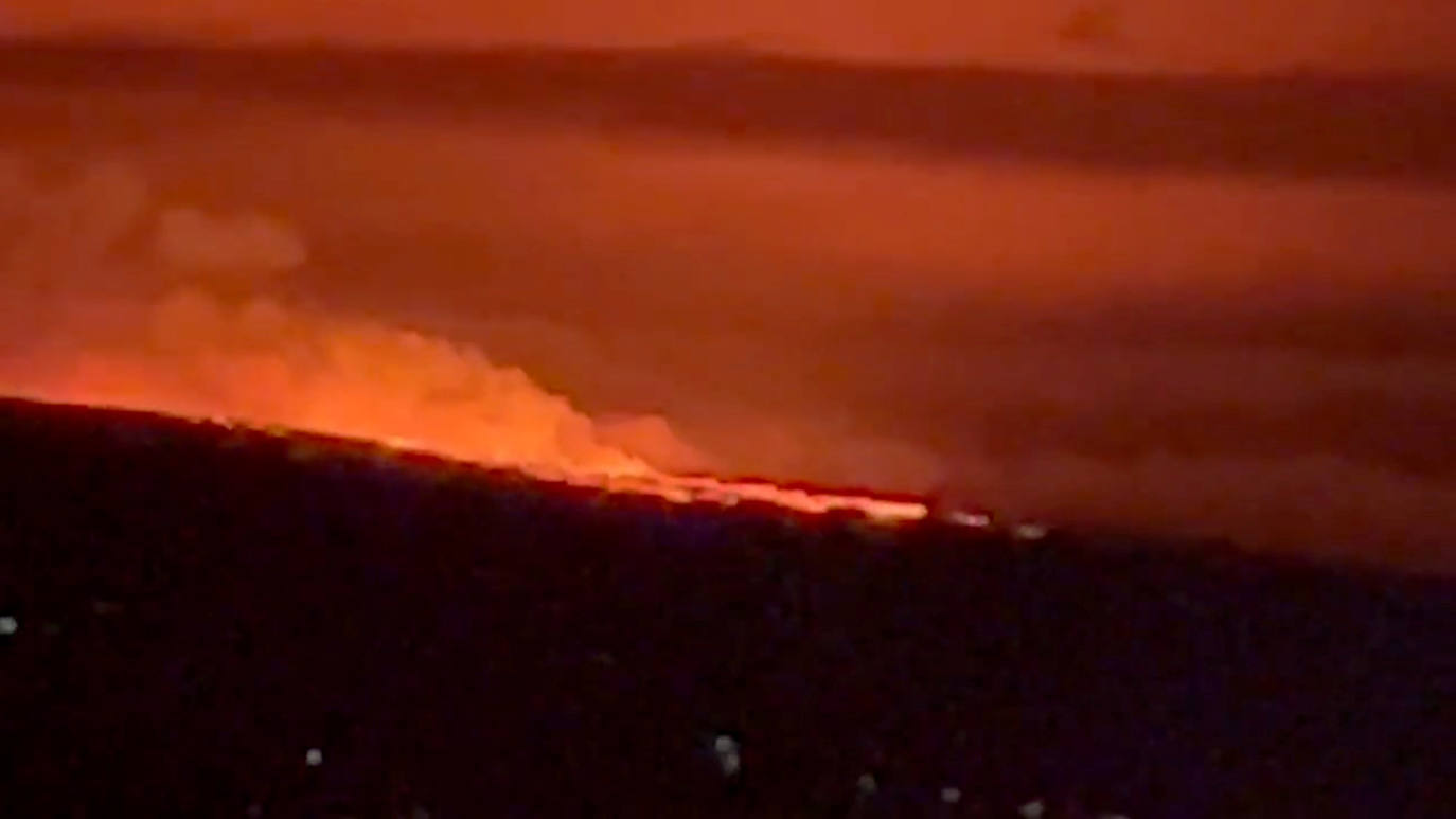 Fotos: El volcán Mauna Loa entra en erupción en Hawái