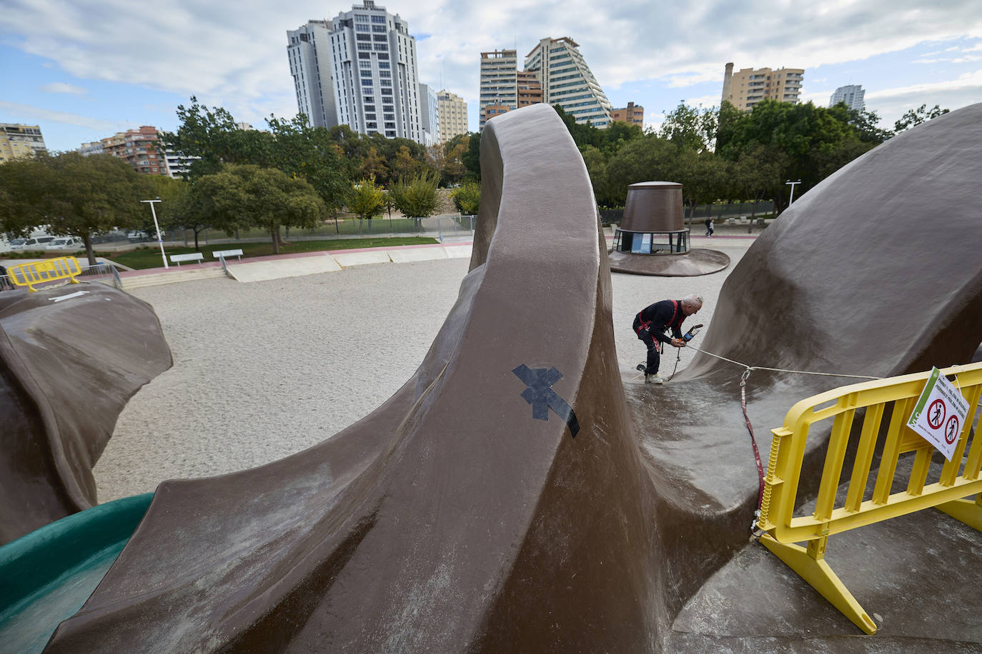 Reparaciones en el parque Gulliver.