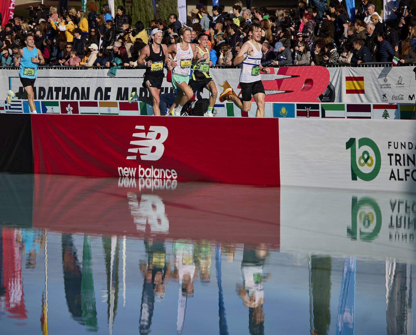 Fotos: Valencia brilla como escenario del Maratón de Valencia 2022