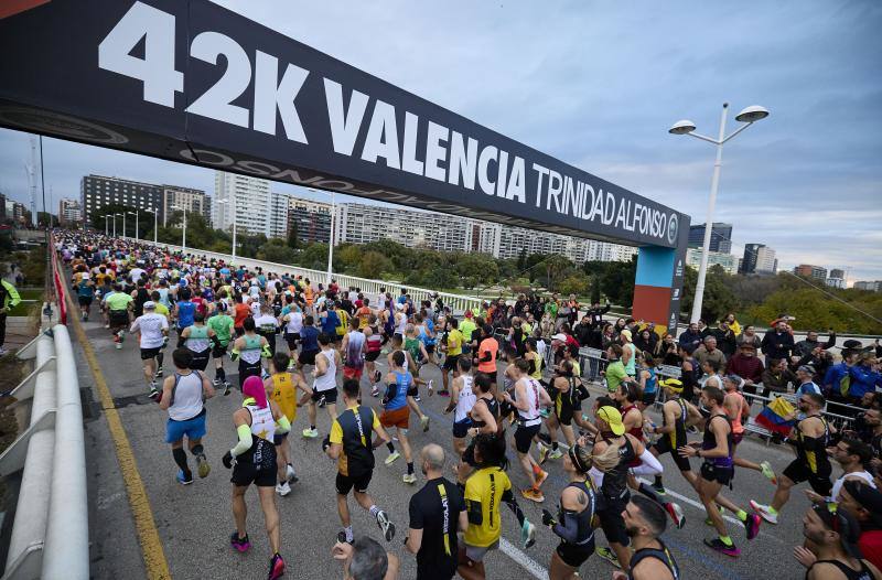 Fotos: Todas las imágenes del Maratón de Valencia 2022