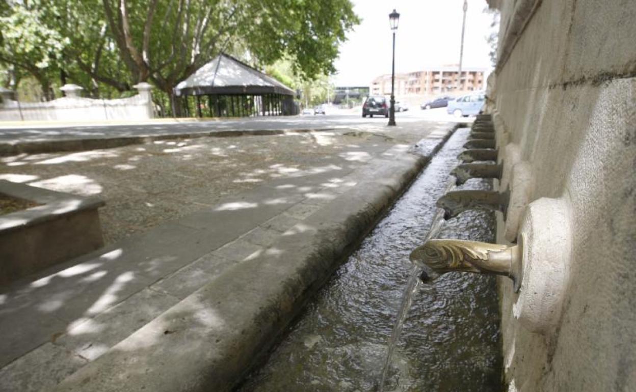 Fuente de los 25 Caños de Xàtiva. 