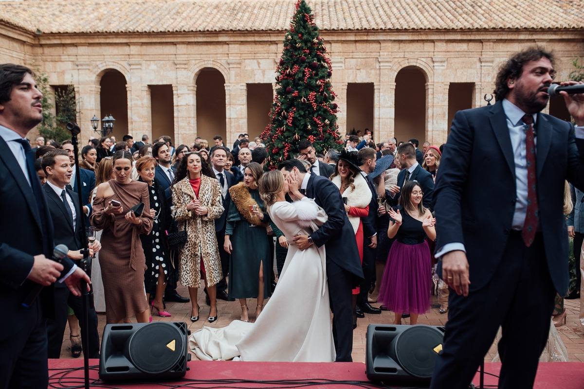 El grupo flamenco Cosita Wena animó la fiesta en la Cartuja de Ara Christi.