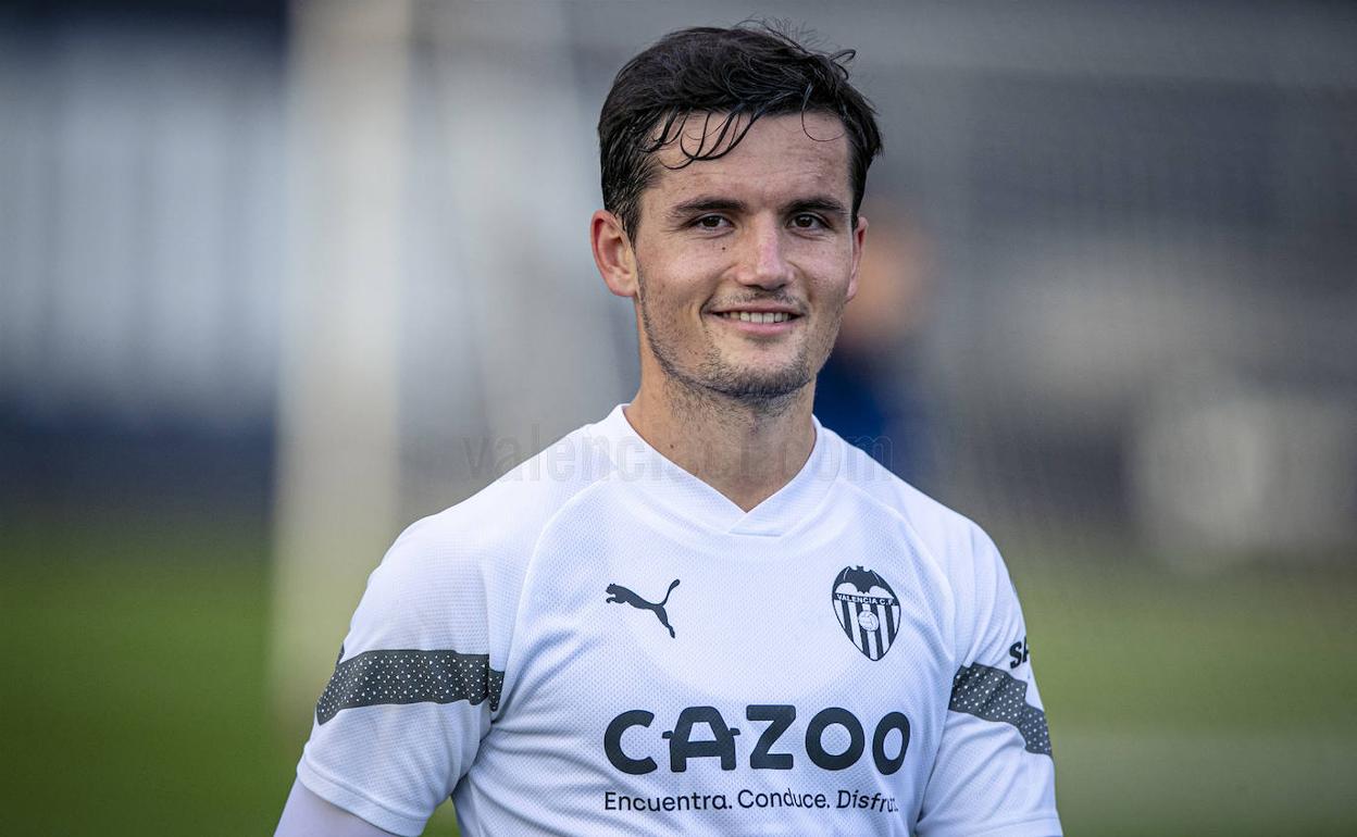 Hugo Guillamón, de nuevo con el Valencia tras el Mundial. 