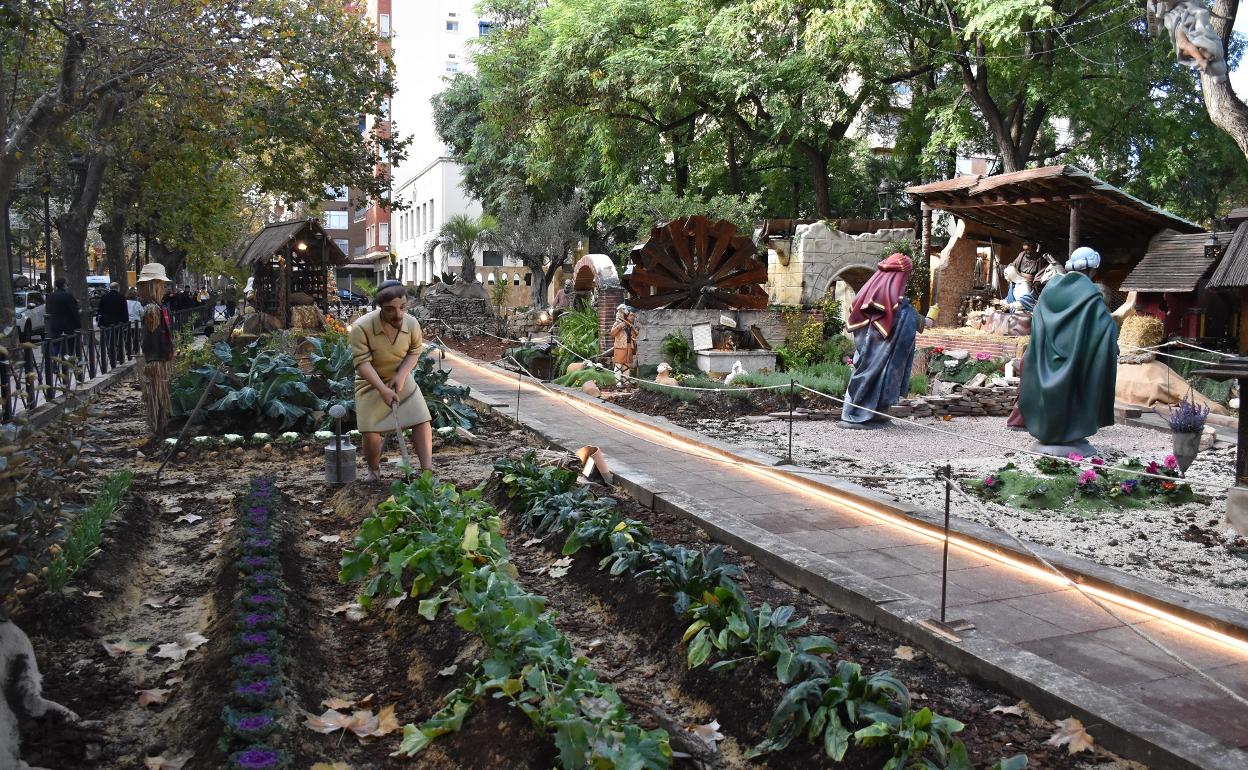 El Belén ocupa 1.500 metros cuadrados en la Alameda de Xàtiva. 