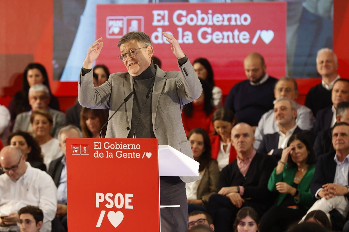 Fotos: Las mejores imágenes del acto del PSOE en Valencia