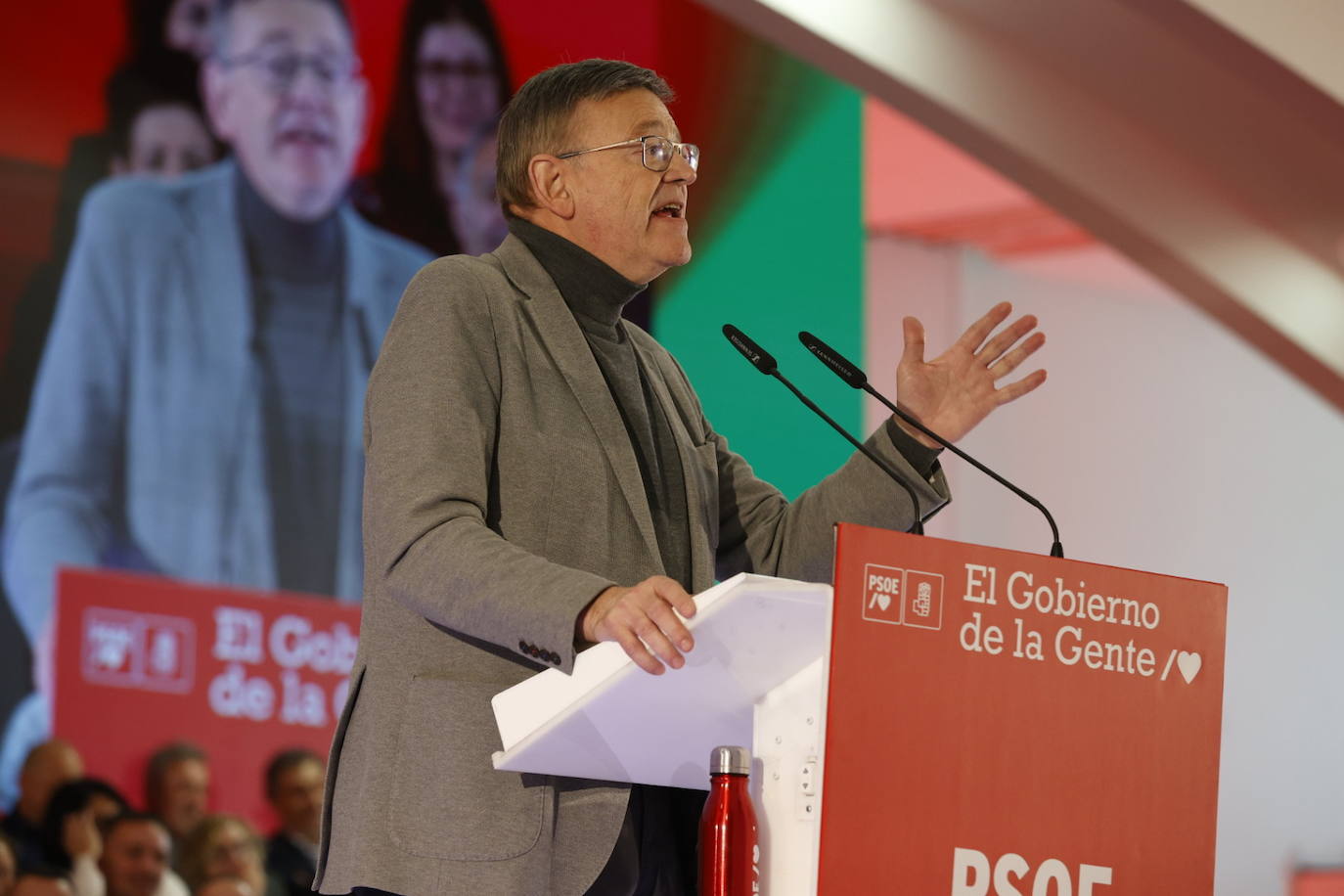 Fotos: Las mejores imágenes del acto del PSOE en Valencia