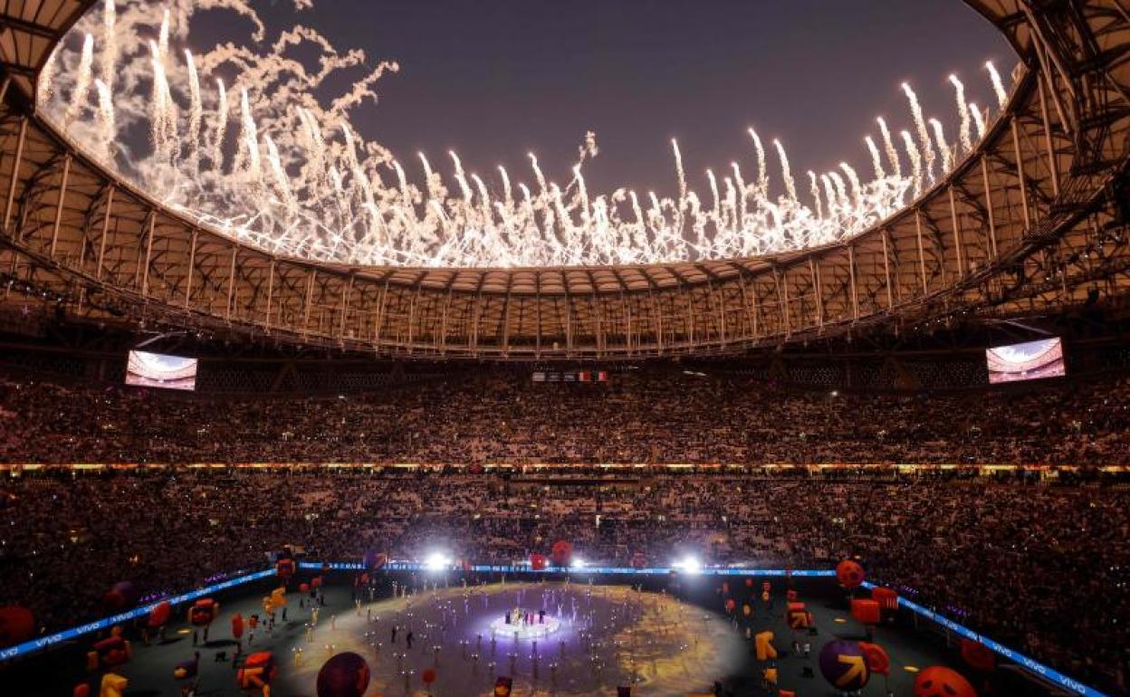 Imagen correspondiente a la ceremonia de clausura del Mundial de Qatar. 