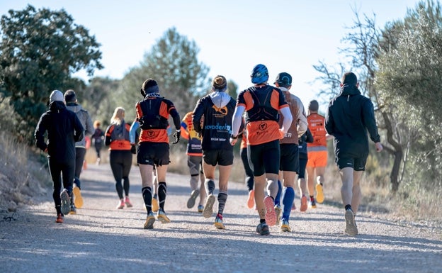 Algunos componentes del grupo en una carrera. 