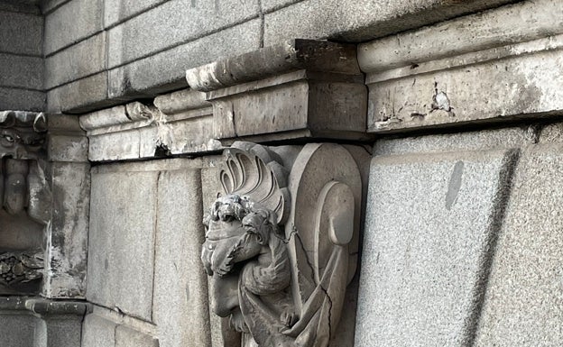 Detalle de la Puerta de Alcalá.