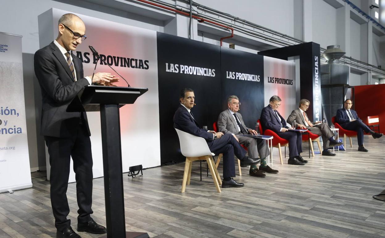 Jesús Trelis, director de LAS PROVINCIAS, durante la presentación del acto. 