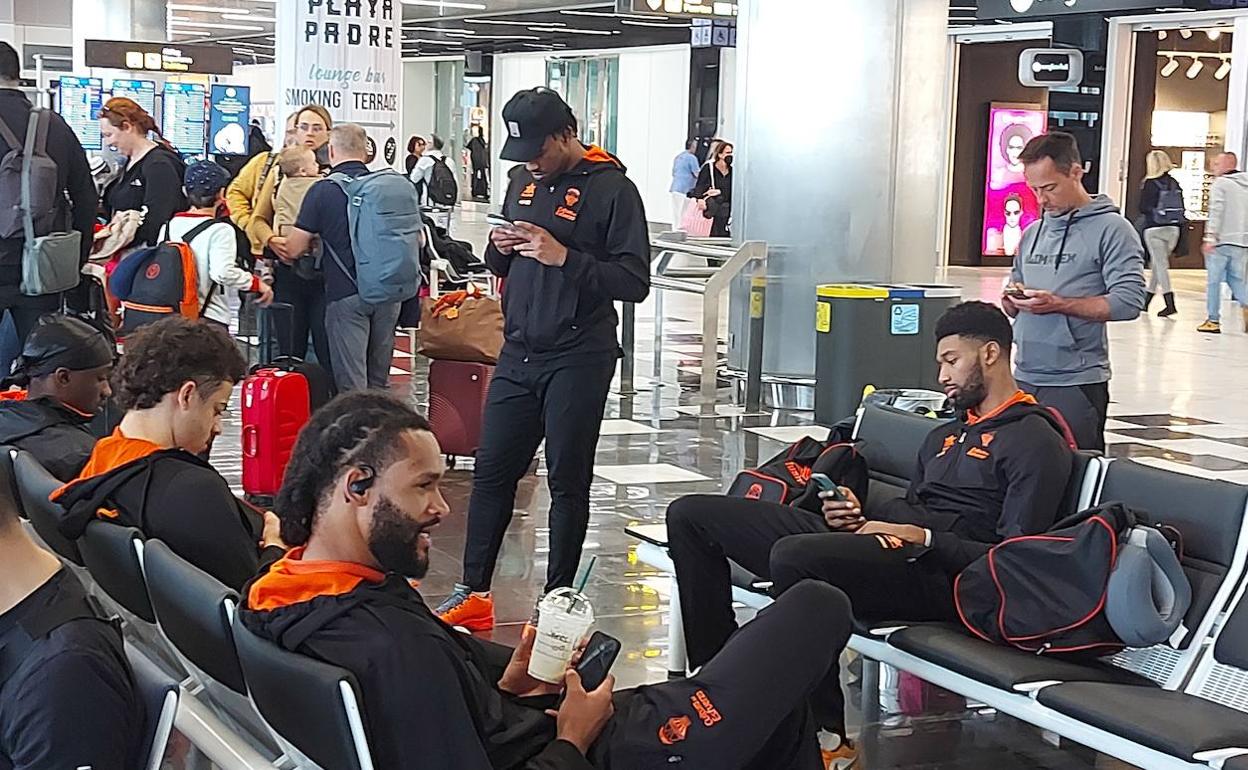 Chris Jones, en el aeropuerto de Las Palmas.