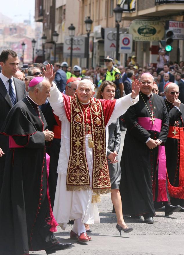 Fotos: El Papa Benedicto XVI en Valencia en el año 2006