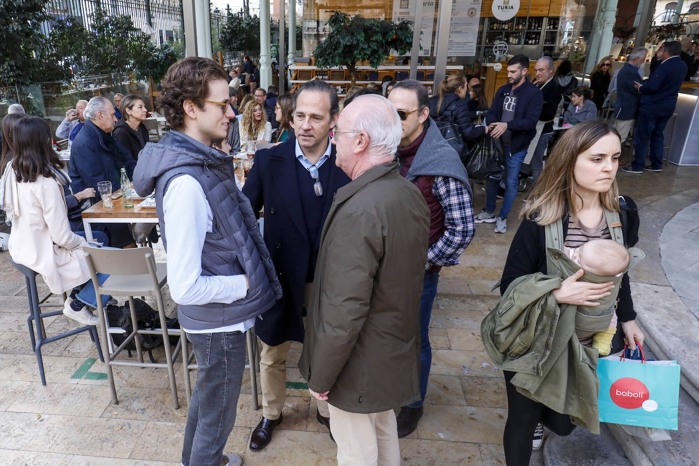 Fotos: El centro de Valencia, lleno en Navidad